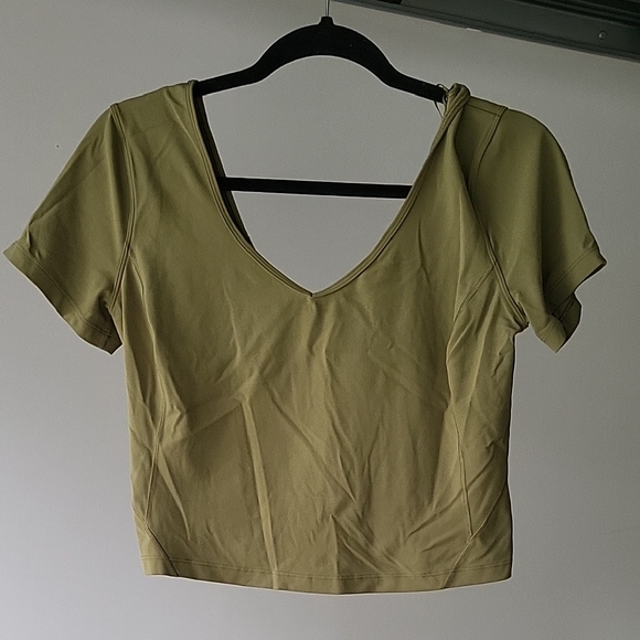 lululemon athletica Khaki Short Sleeve Tee - Picture 4 of 8